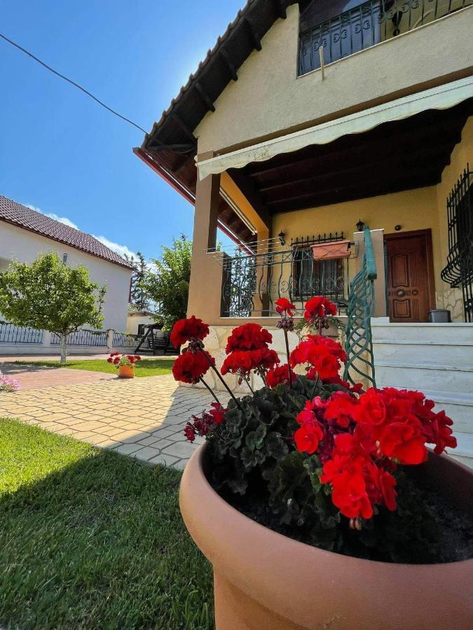 Villa Katerina Nea Kallikrateia Exterior photo